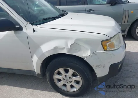 2011 Mazda Tribute I Sport z USA, uszkodzony, nr VIN 4F2CY0C72BKM06741